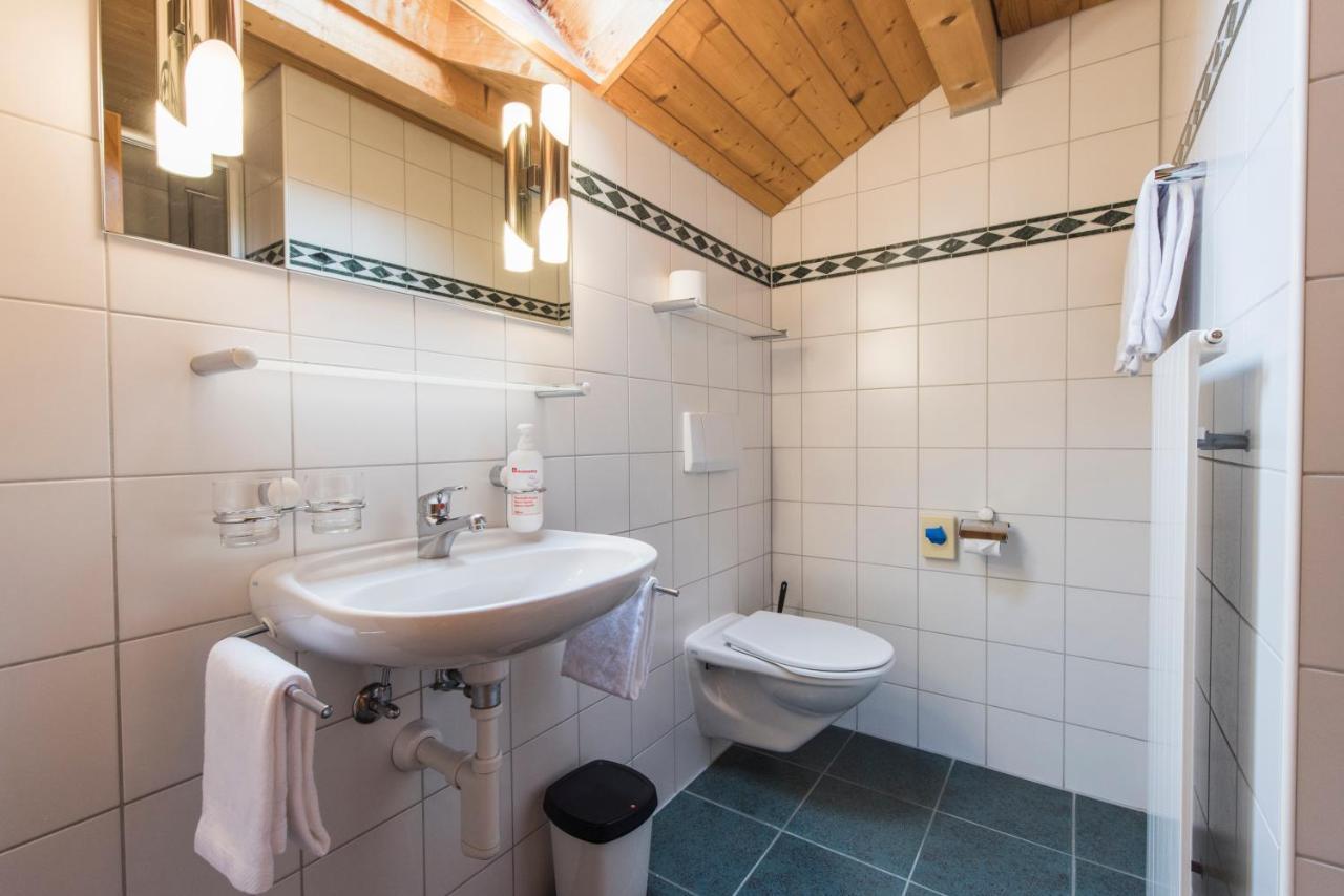 Hotel Alpenrose Beim Ballenberg Hofstetten bei Brienz Екстер'єр фото
