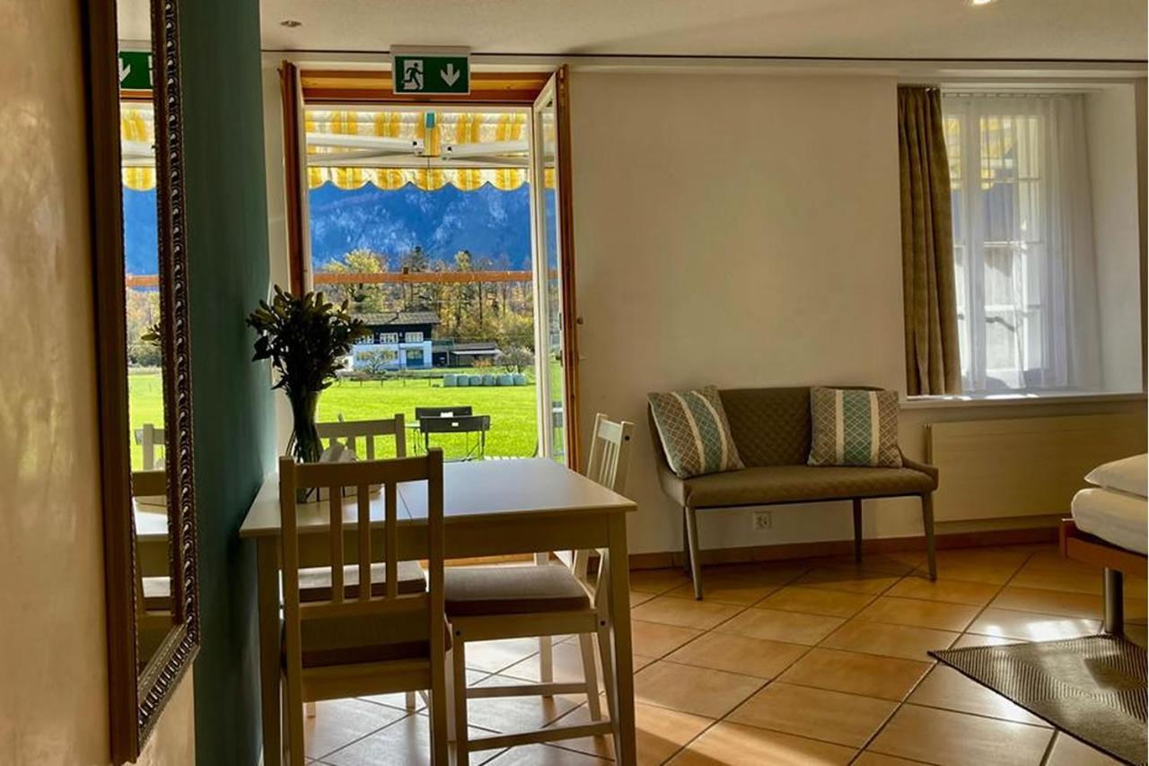 Hotel Alpenrose Beim Ballenberg Hofstetten bei Brienz Екстер'єр фото